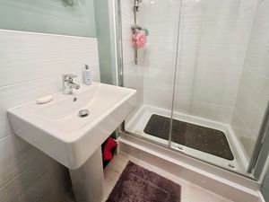 Photo 7- click for photo gallery